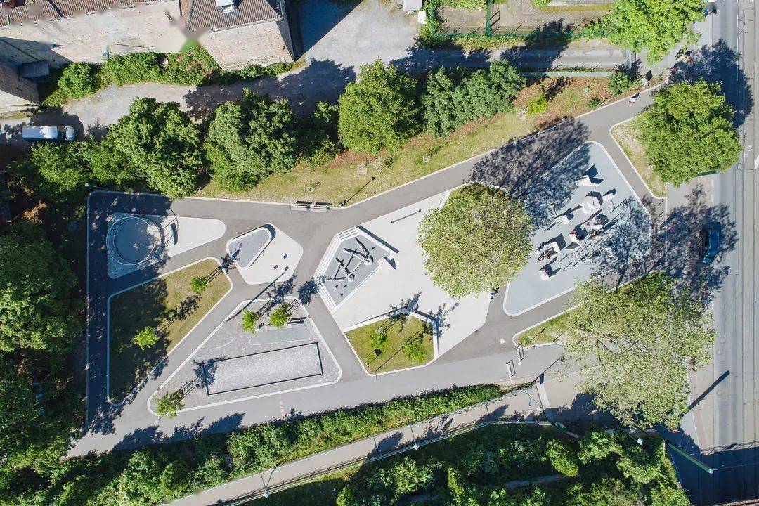 拥有各种潮流运动设施的线性公园-德国rather korso / dtp_line_s