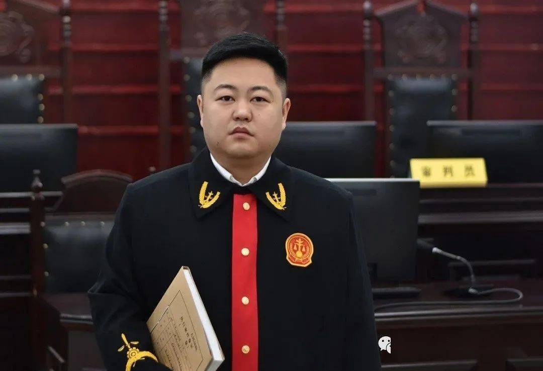 首届智慧之星评选丨岳岐峰:用心工作 热爱生活_巴中市_全市_审判