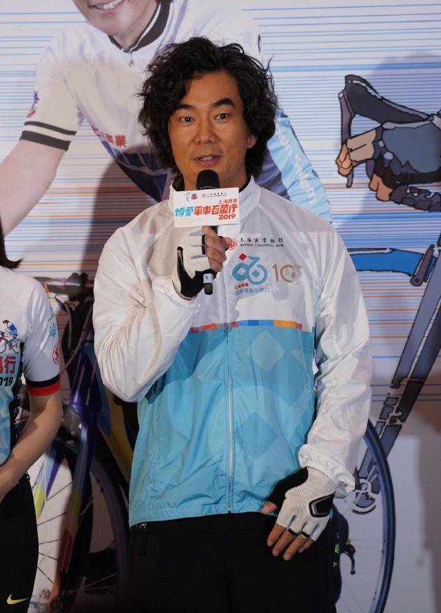 任贤齐暴瘦34斤:肥胖的中年大叔和肌肉青年之间隔着自律和敬业_身材