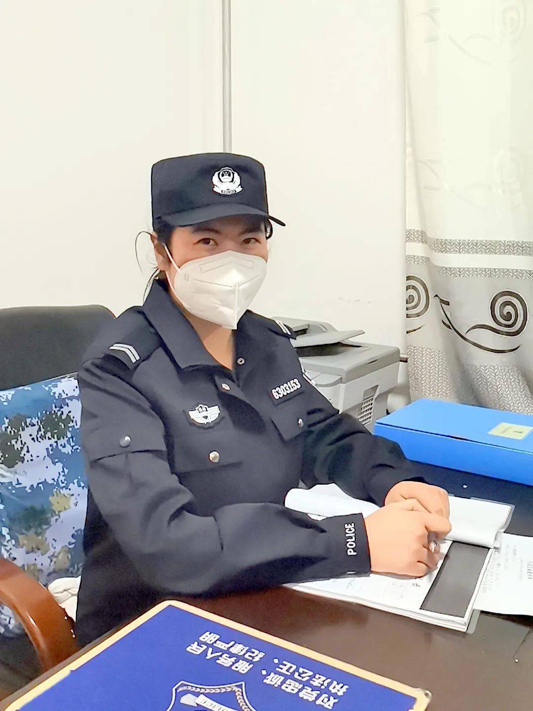 害怕会出错害怕这个害怕那个但进到警戒大队就被热情的氛围包围住了