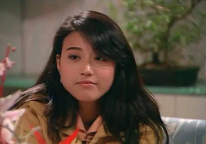 港剧《今生无悔》:温兆伦这个反派角色一见难忘,让我记了20年_程朗_文