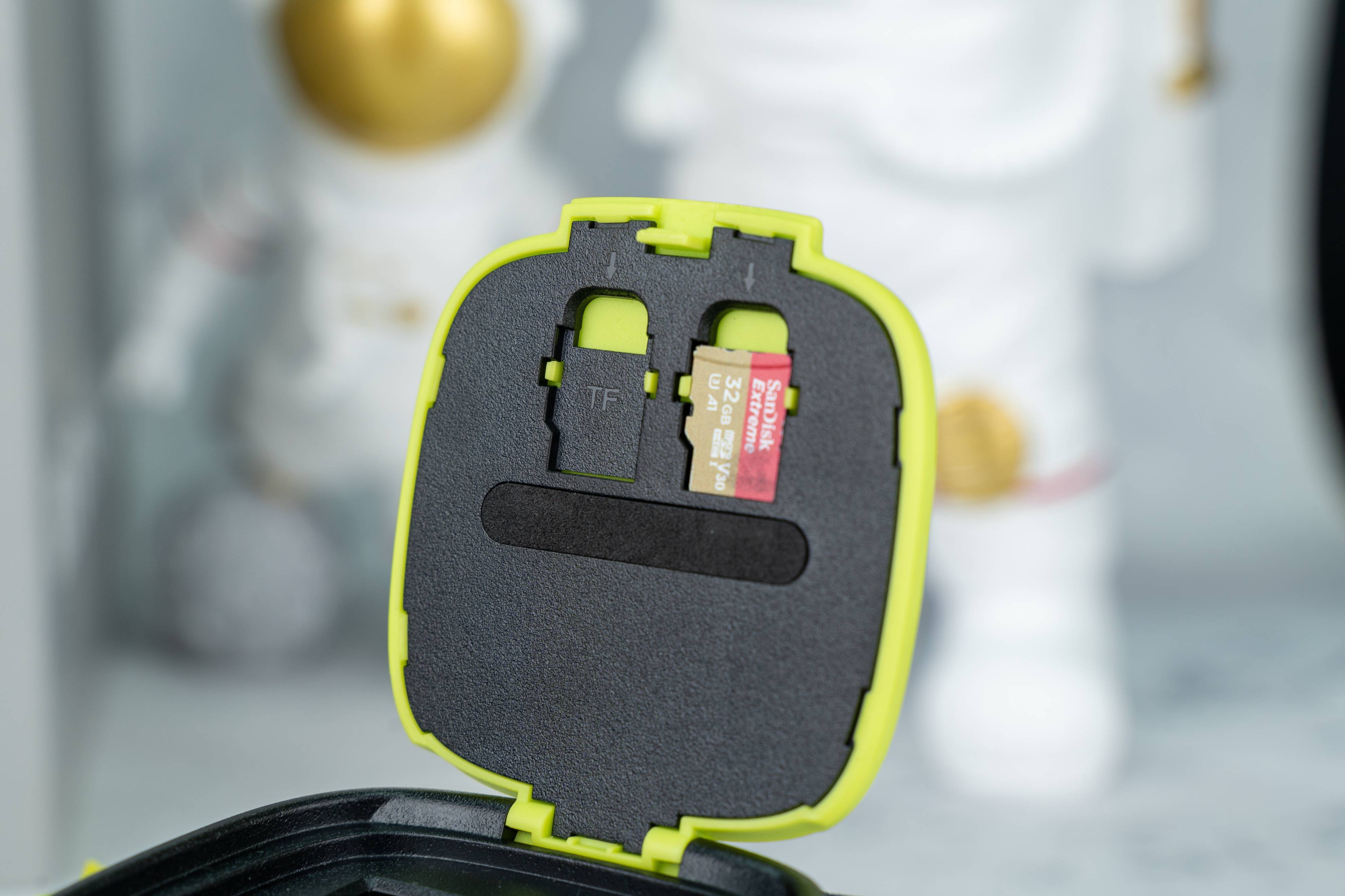 GoPro续航拯救者,泰迅长短途双电快充二人组,助你告别电量荒