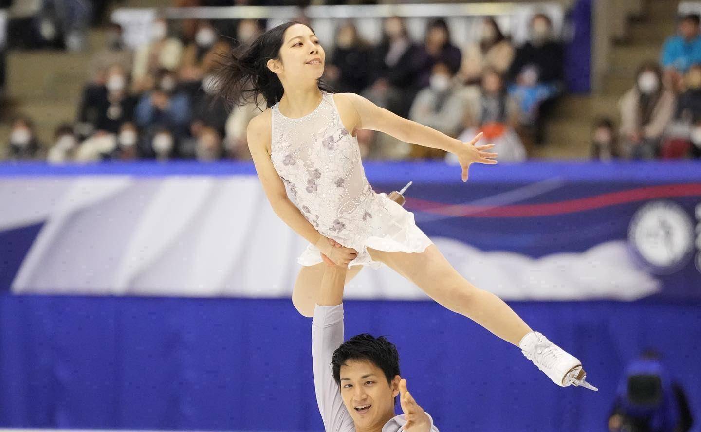 双人方面,日本组合三浦璃来/木原龙一延续短节目的优势,以216.