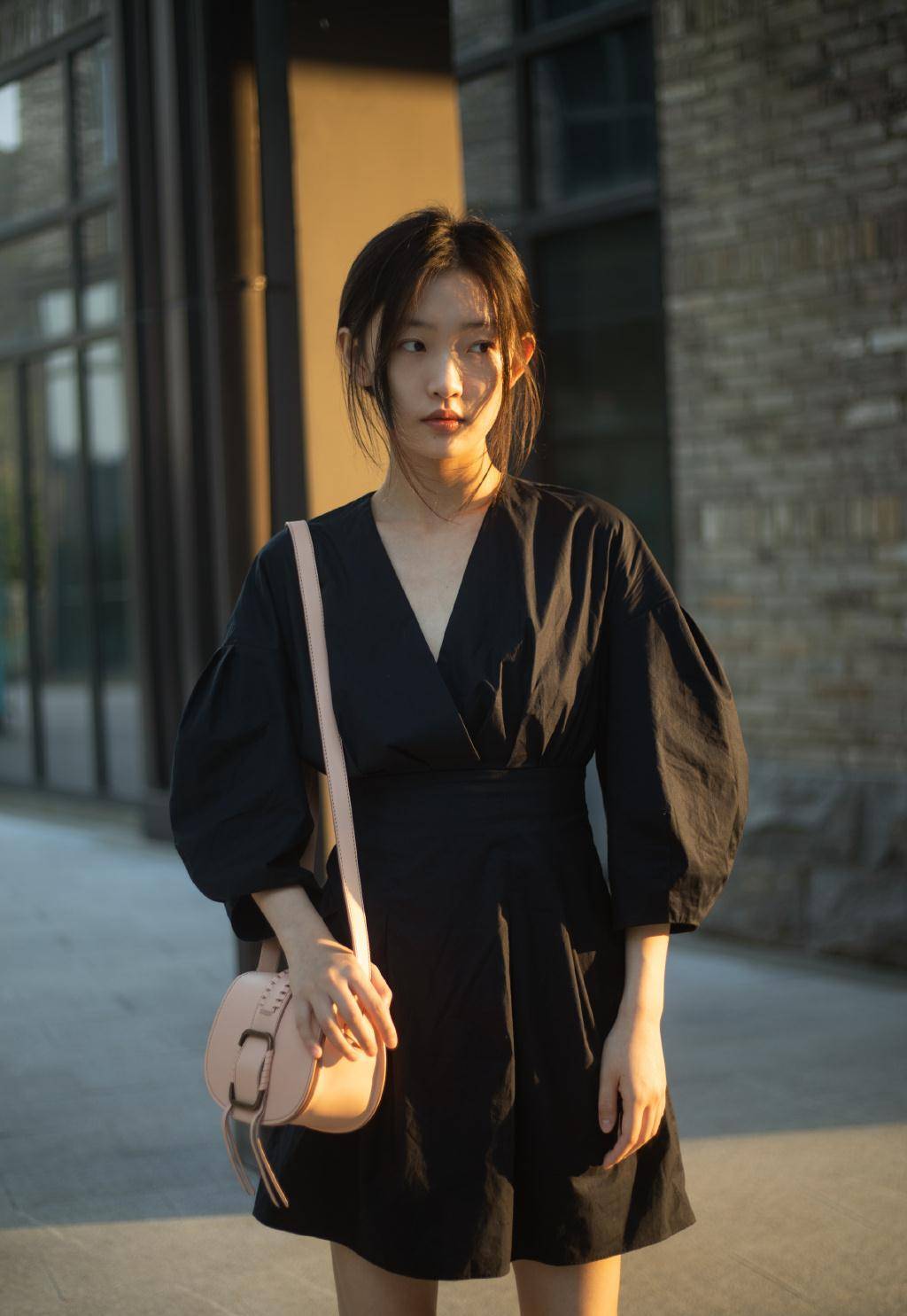 少年_高中_天空