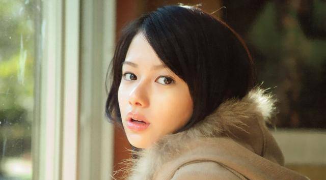 伊藤健太郎与山本舞香,是经过他们的共同朋友认识的,起初并不是非常
