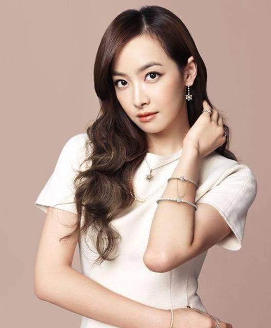 十二星座代表的娱乐圈女明星,我是双子座迪丽热巴,你呢?