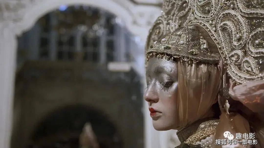 真的好疯,好怪,好美《渔女》_巴克提兹娜_电影_俄罗斯