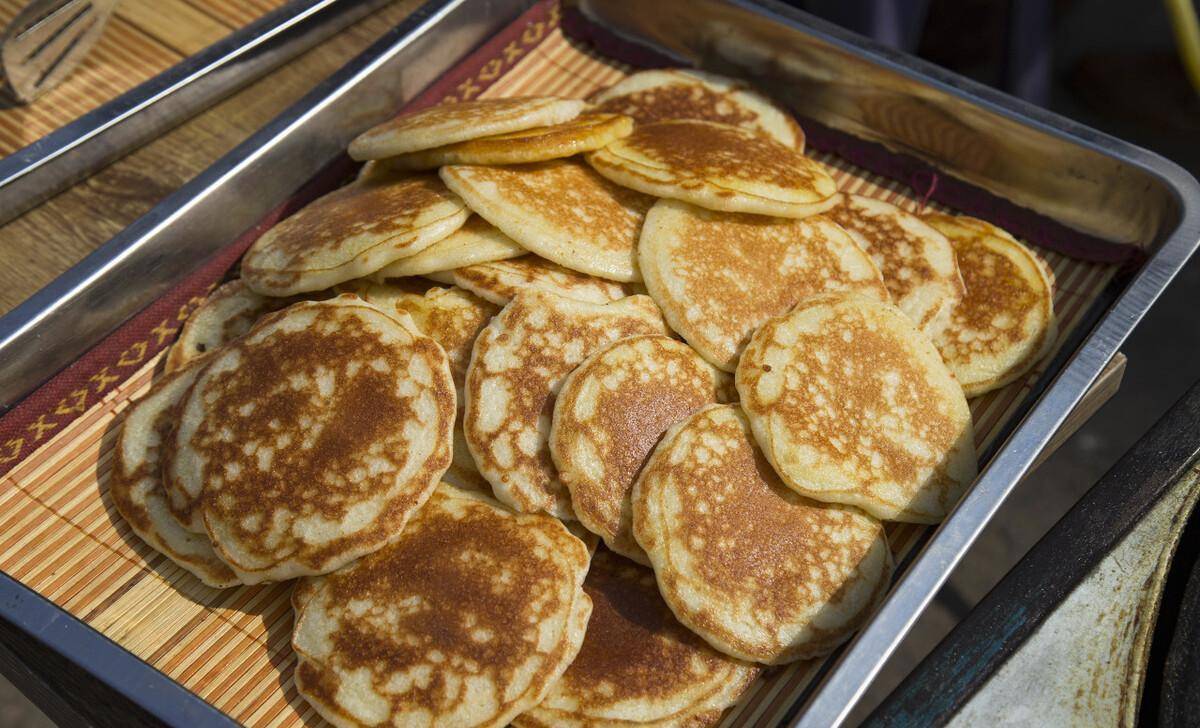 东北小吃之锅出溜