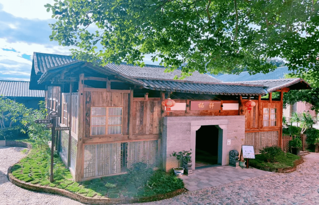 今天,我们来到了"延平四贤"之一——"延平先生"李侗的故里炉下镇,给