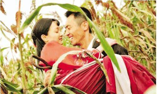 被朱亚文抱起的女星,周迅满分,但是网友的焦点全在最后一位_戏份_男友