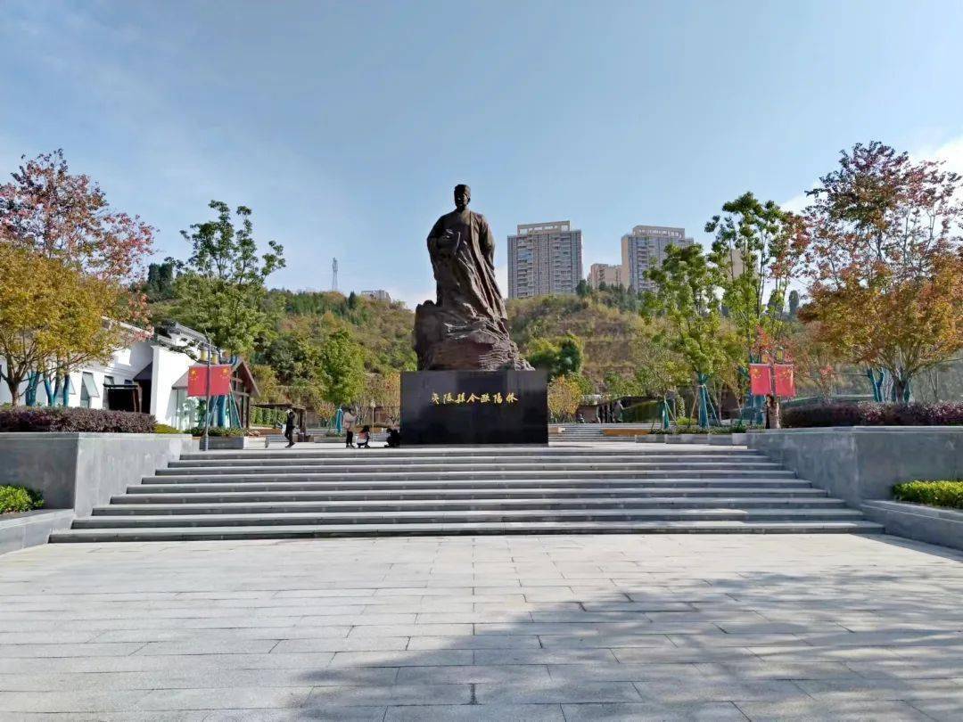 该公园位于宜昌市夷陵区,公司主要负责欧阳修文化广场,人防地下室