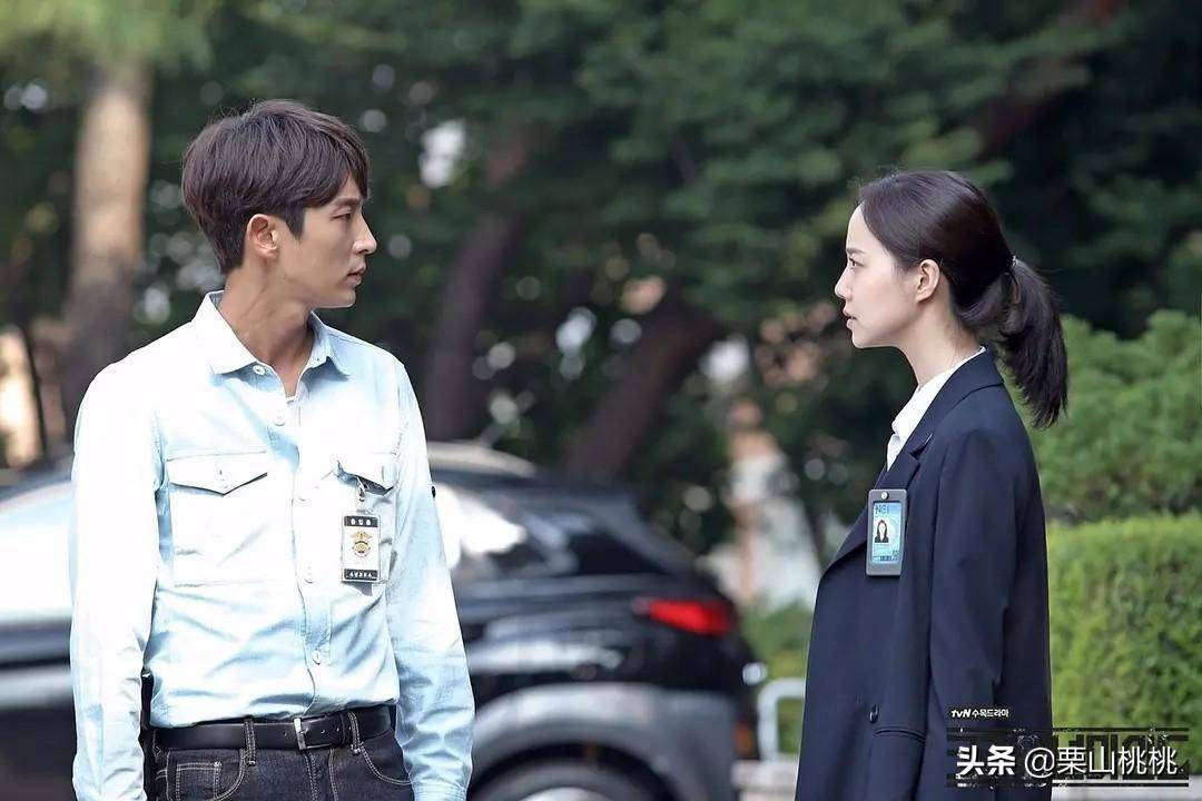 爱情悬疑片《恶之花》:李准基出演连环杀人魔,腹黑角色套路深_男人