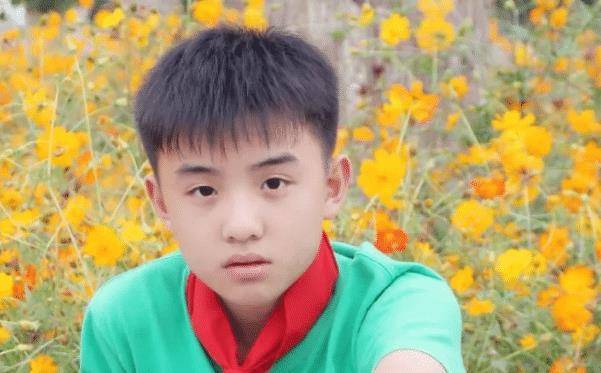 00后演员郑伟,虽然特别年轻,但却是一个已经出道10多年的演员了