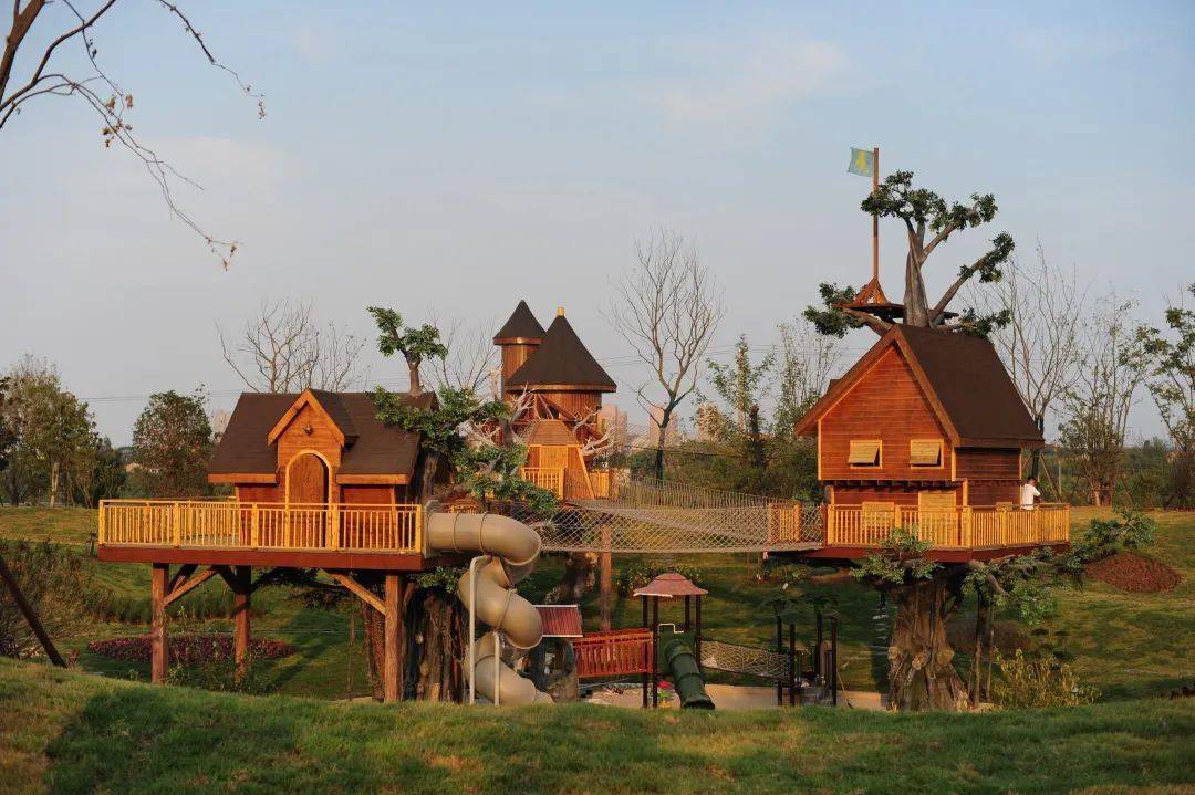 天地间如若再有美食相伴再合适不过了三五好友齐聚在肥西,来一场美食