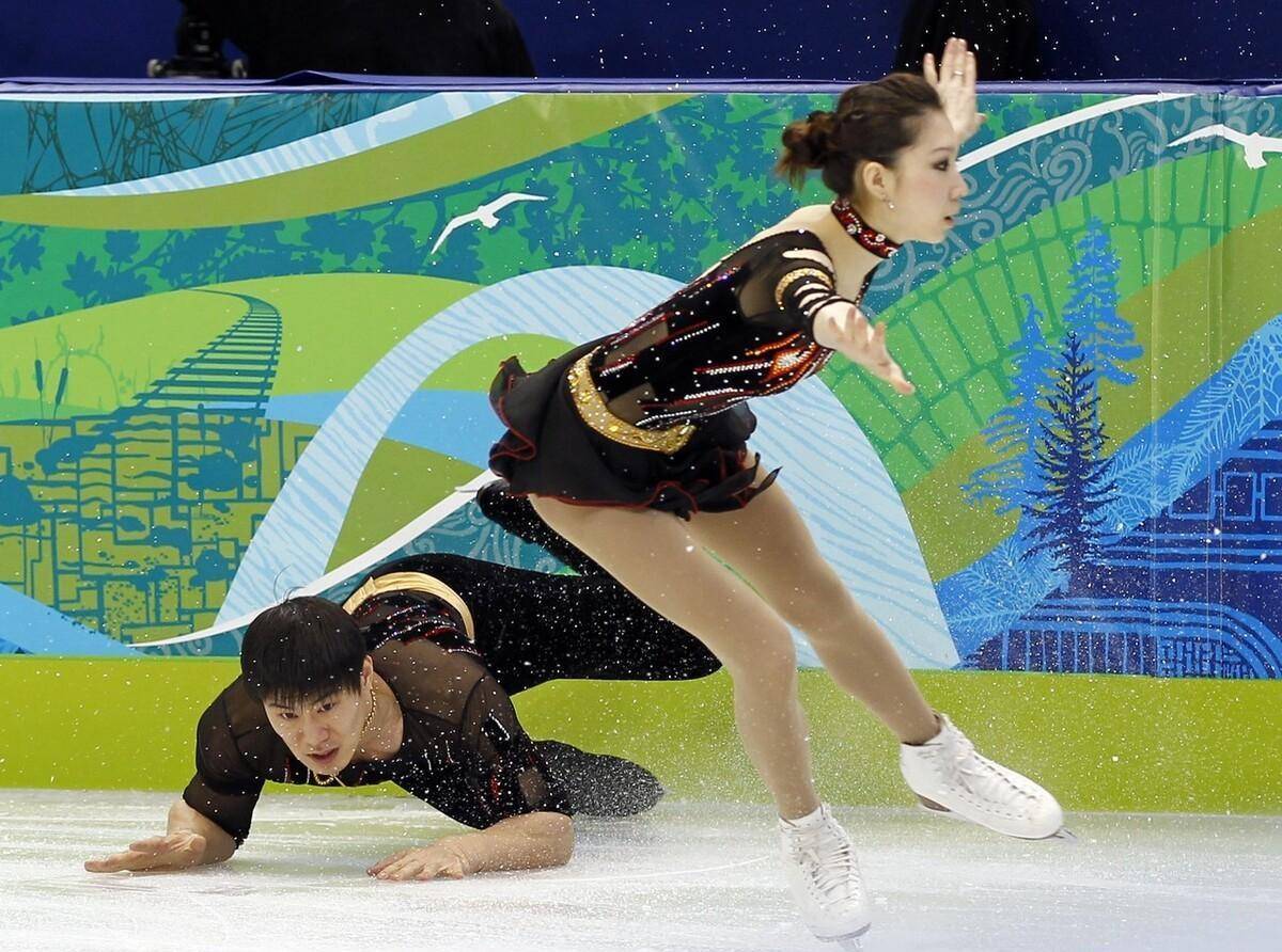 花滑名将张昊退役,五战冬奥最佳成绩摘银,曾因女伴摔伤引争议_张丹