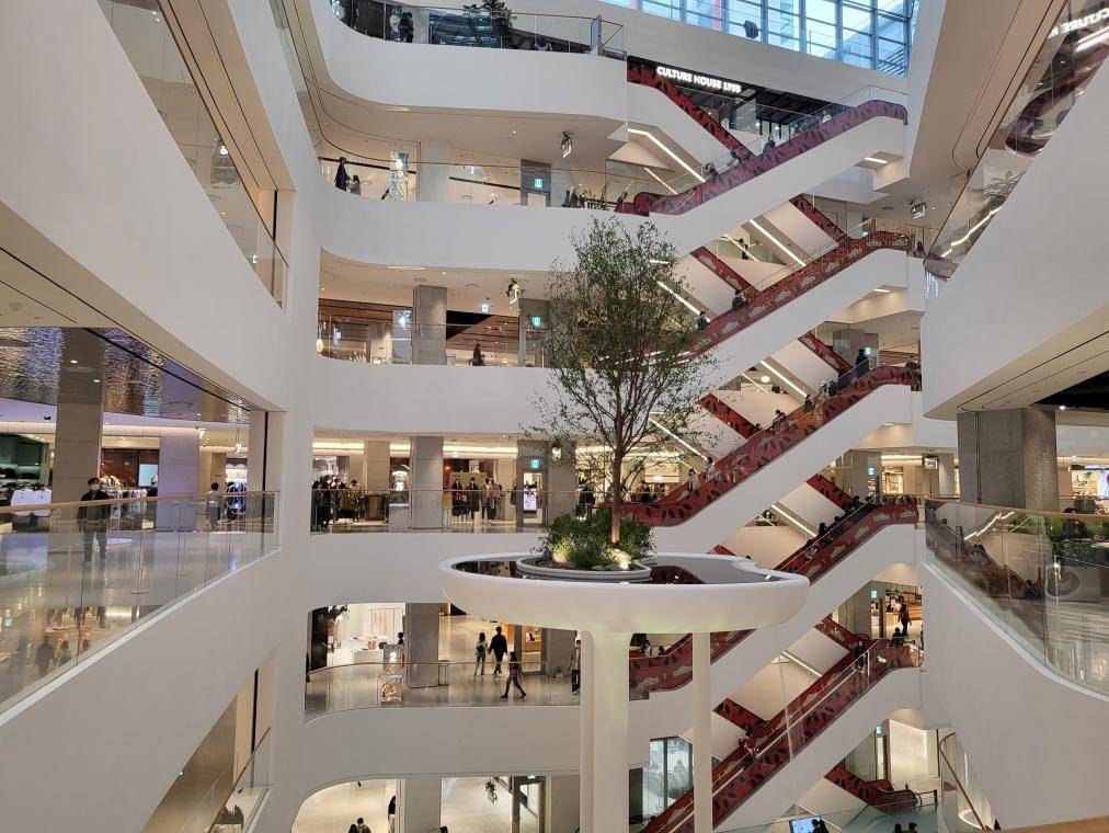 韩国人气的购物中心推荐 带上韩国购物必买清单这家购物商场看看