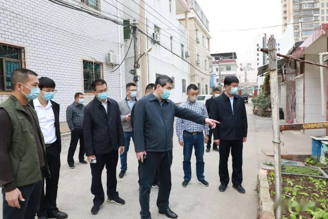 文明创建 | 龙海区委书记黄劲武带队检查文明城市创建工作_宣传_问题