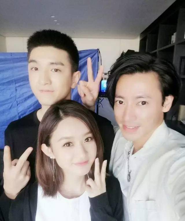 《老九门》中不也是把高冷的陈伟霆撩得不要不要的嘛!