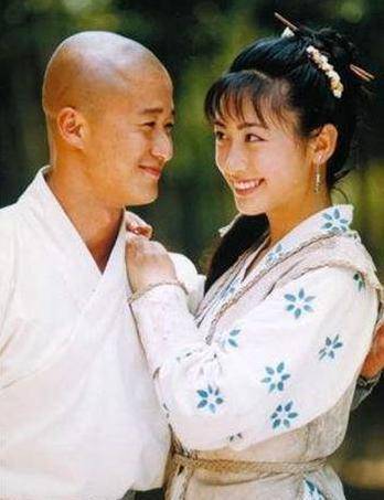 她是回族第一美女,却插足大25岁张铁林婚姻,今与"坏蛋"成一家_麦雅琦