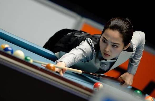 台湾台球女神何心如,颜值和实力不输潘晓婷,四十多岁依旧单身_比赛_小