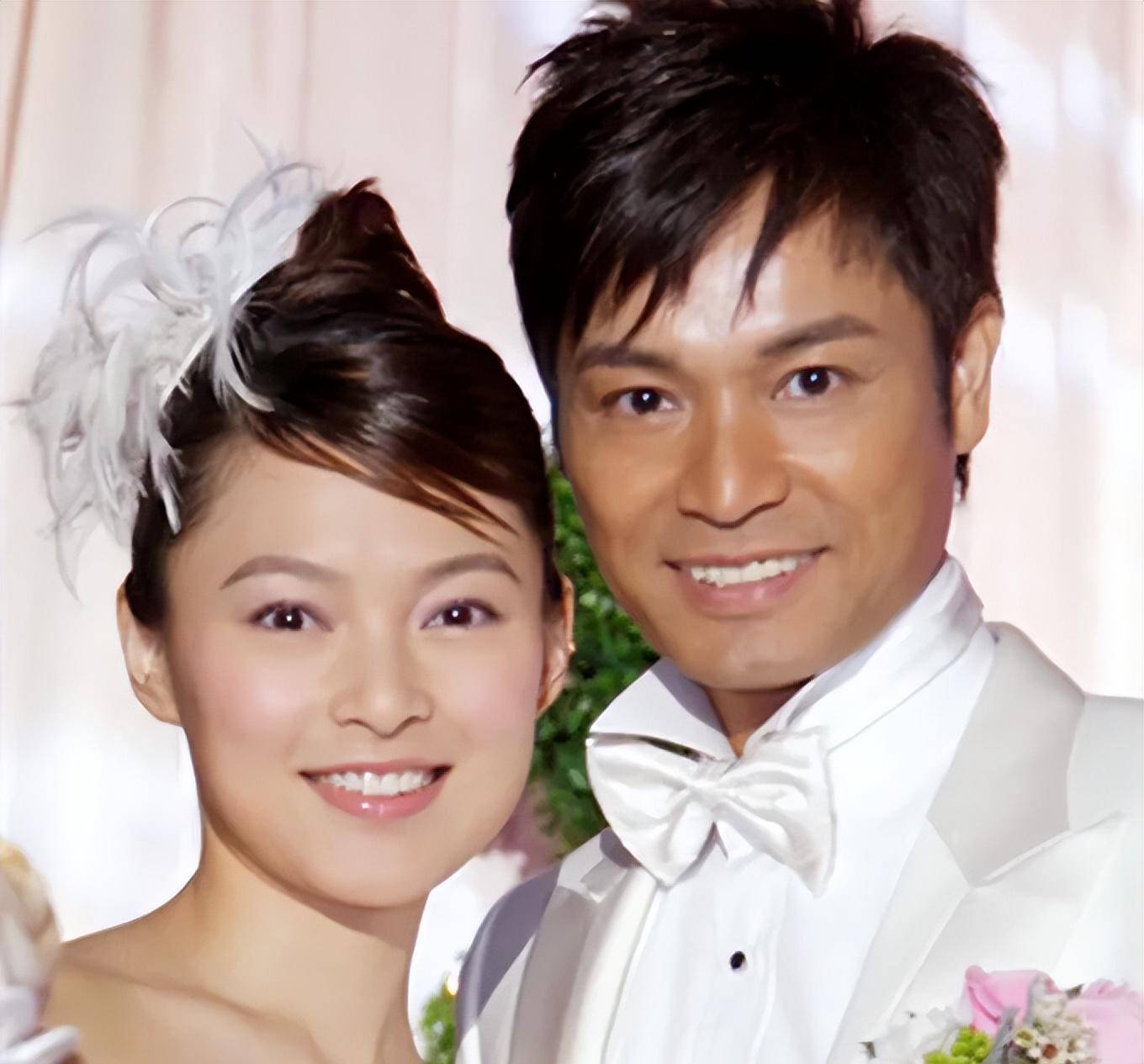 刘小慧的老公苏志威面临着倒闭的困境,她过着快乐的生活没多久,便要