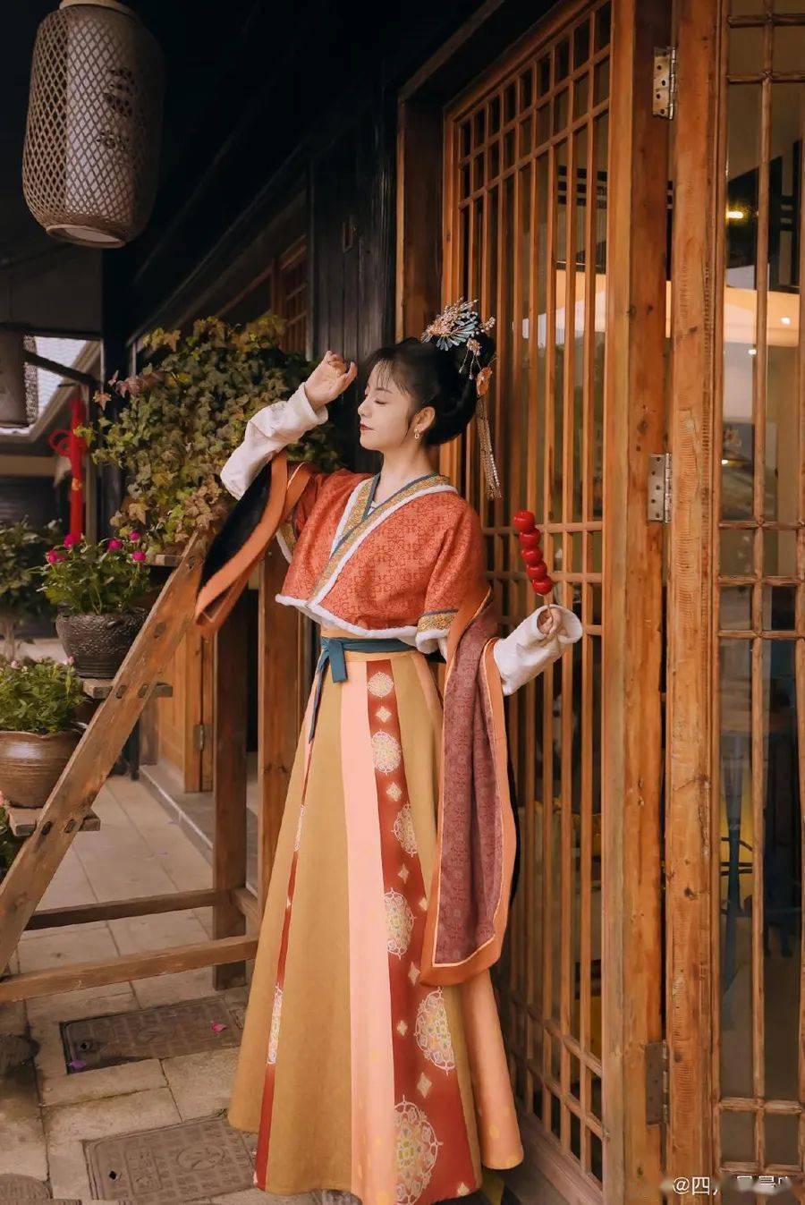 圣微再登榜首,杨馥羽首度榜眼,看2022最受欢迎的汉服模特都有谁?