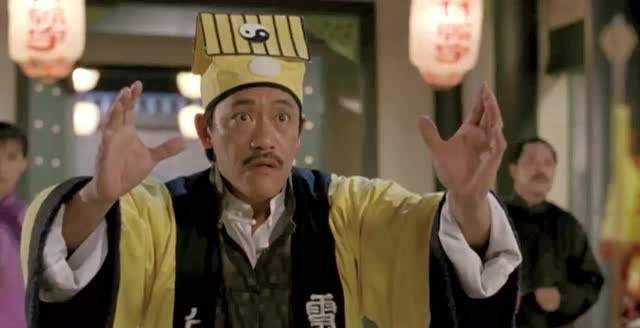 《僵尸》,很多人可能都看过吴耀汉演的抓鬼道士,据说拍摄《僵尸》这部