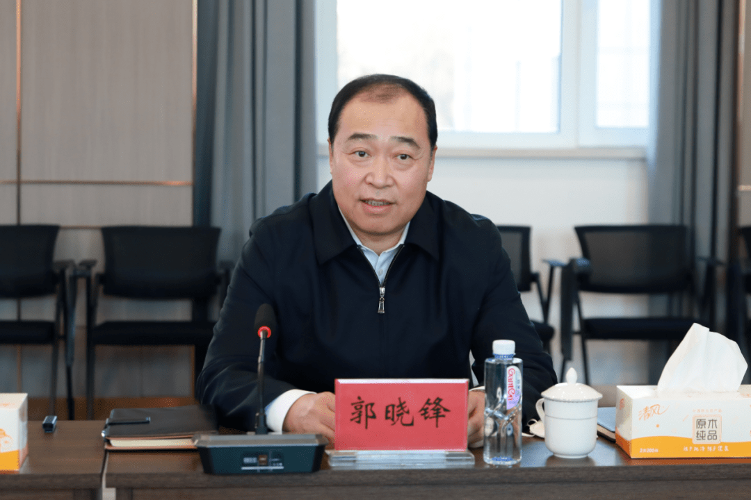 【学习贯彻党的二十大精神(101)】郭晓锋深入包联企业宣讲党的二十大