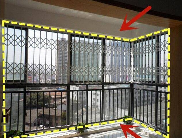 阳台安装防护栏真的是非常的影响房子的采光以及通风的效果,如果不是