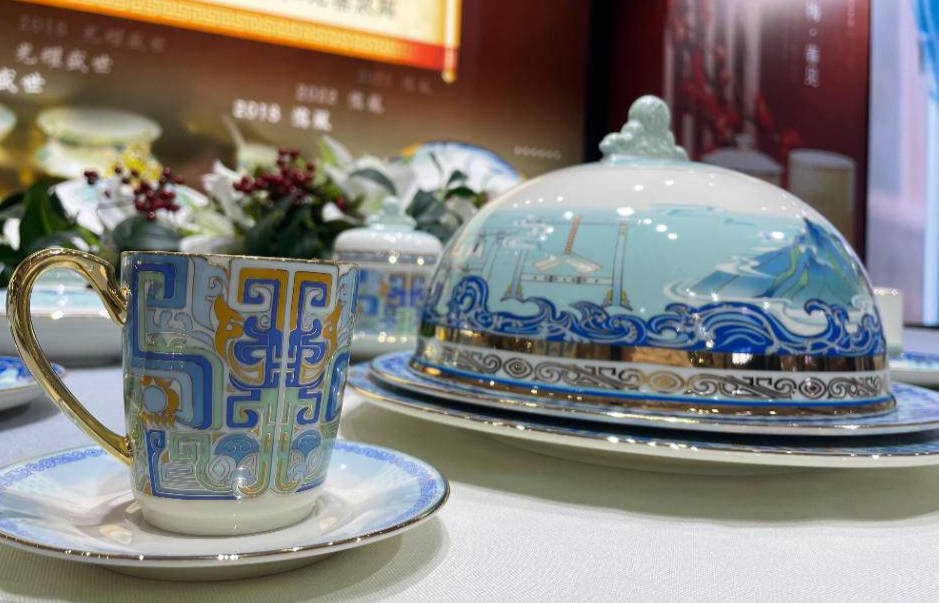 陶博会观察丨硅元瓷器:以齐风致敬时代陶琉_陶瓷_文化_淄博