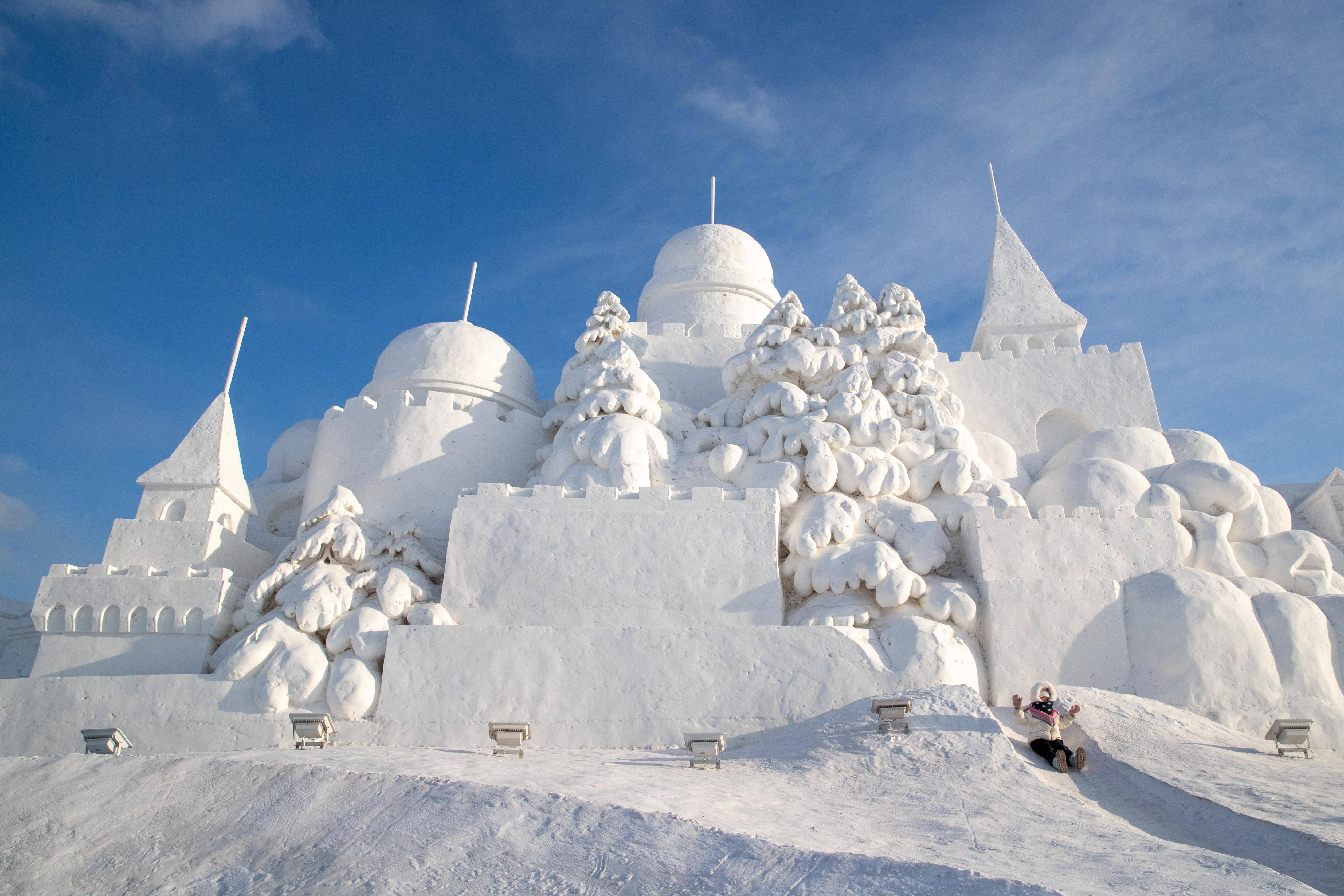 (社会)第24届哈尔滨冰雪大世界试开园