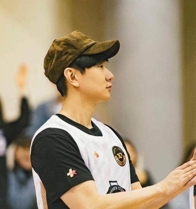 年已四十热度依旧,网友真是操碎了心_时候_余文乐_歌曲