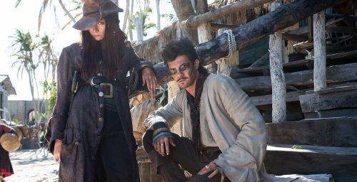 高分而小众的美剧《黑帆》:传奇海盗们的生存抗争史诗_人物_劫掠