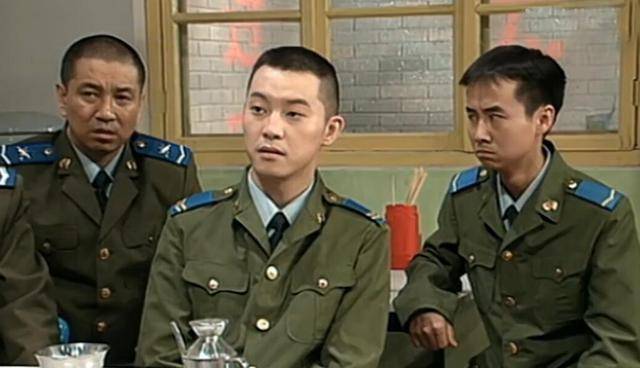 从颜值担当到搞笑担当,沙溢的蜕变有点神奇_作品_炊事班的故事_剧中