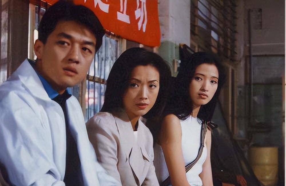 《京港爱情线》播出25年,剧中演员境况不一,小配角逆袭成影帝