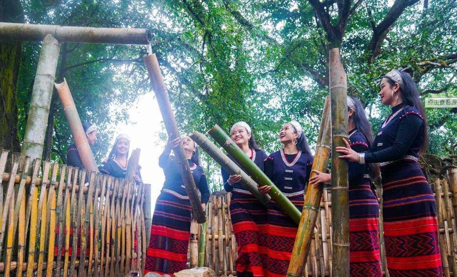 胡歌带你走进云南临沧翁丁村,中国最后原始村落,有120项文物_生活