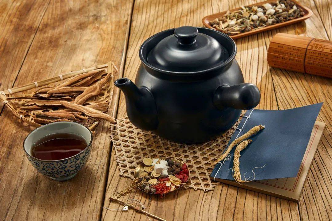 制新方,如香砂理中,丁蔻理中,附桂理中,吴萸理中,椒梅理中,乃至连理汤