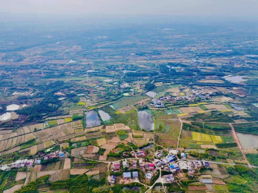 随县新街苏湾:群众齐参与 共建幸福村_湾村_居民_随州市