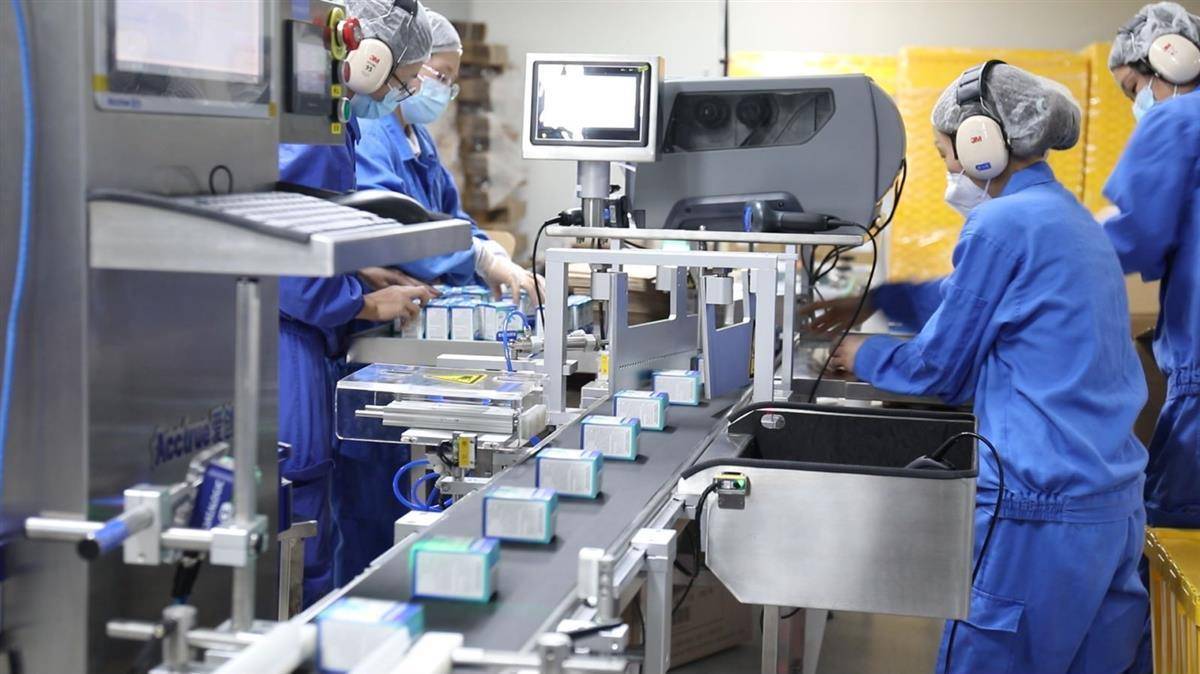 日产软胶囊100万粒,混悬液4万瓶 人福医药全力保供布洛芬_产能_生产的