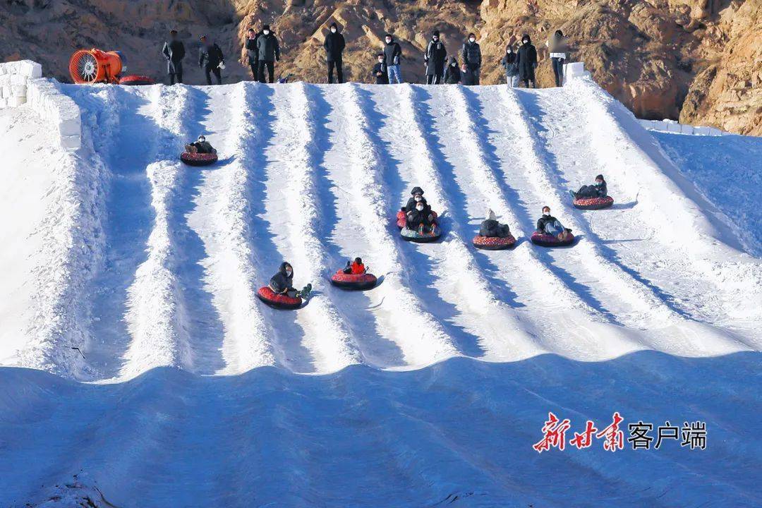 金昌市金川区宁远堡镇乡韵龙景野狐湾嬉雪场建成迎客