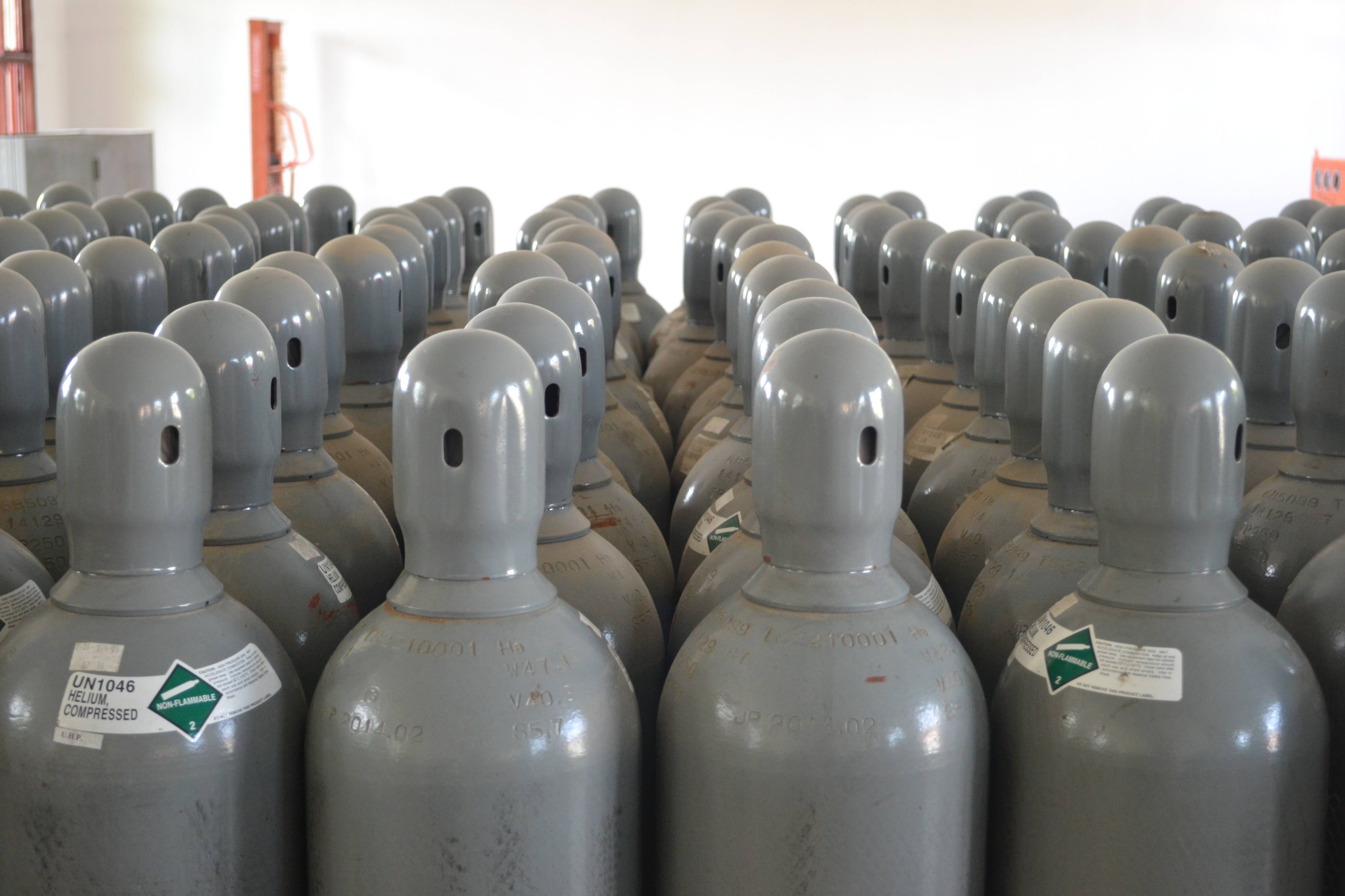 工业气体气瓶使用周期不容忽视_定期检验_定期检查_瓶子