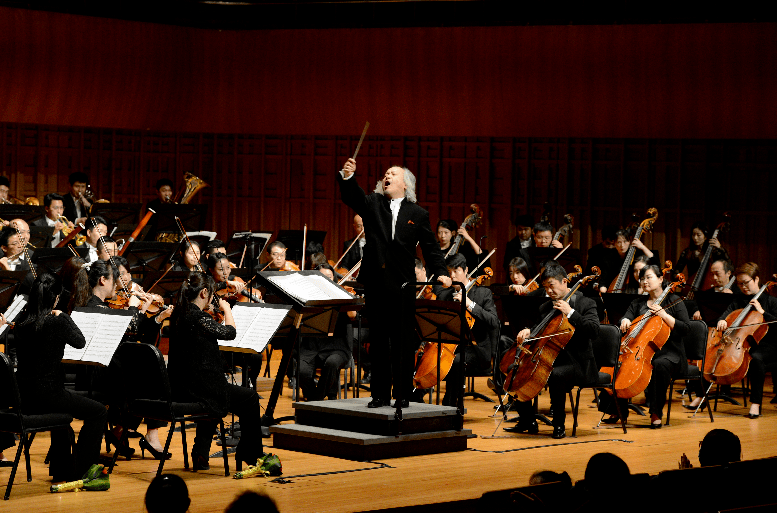 演出单位:陕西交响乐团