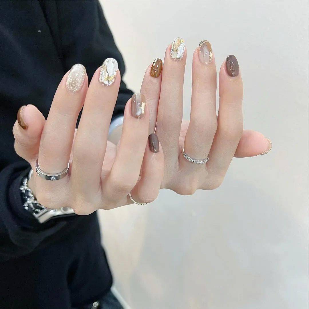 短指甲也可以很好看!_美甲_都怕_米来