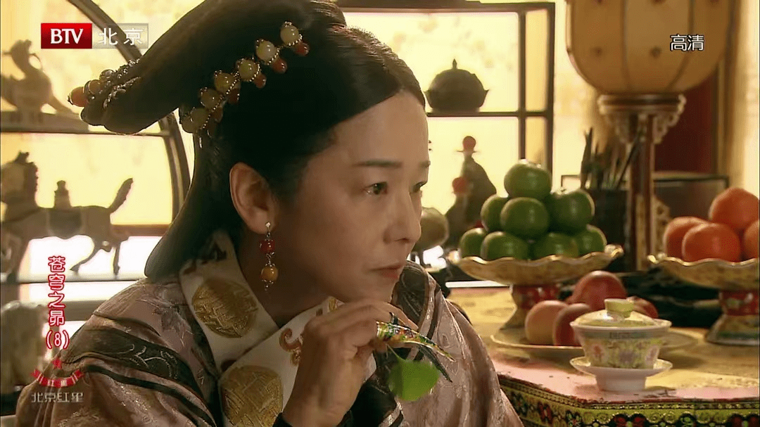 专断,争权夺利的一面;无论是刘晓庆在《垂帘听政》中出演的角色,还是