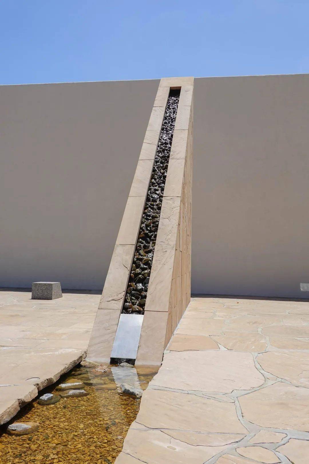 野口勇 | 美国现代景观中体现东方精神的代表作:加州情景