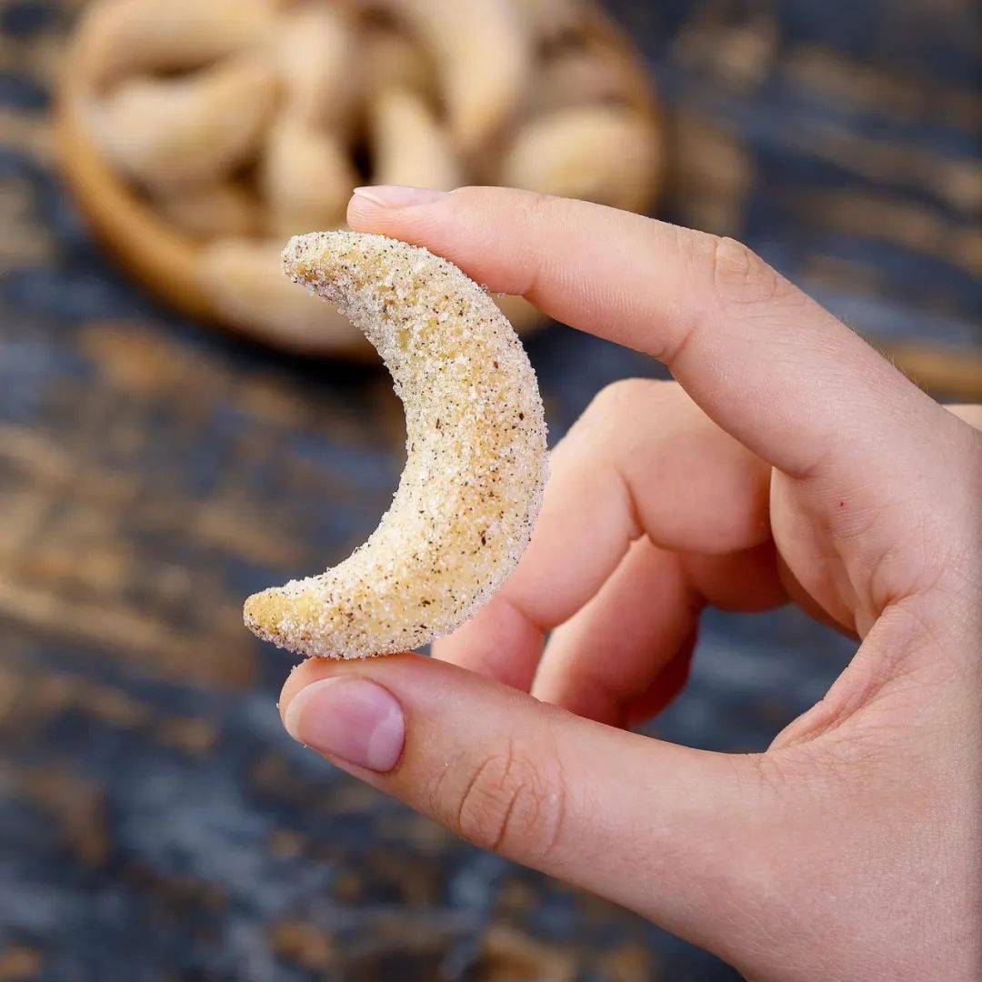 trofimenkov月牙香草手工饼干vanilla moon cookiesbyoleksandr trofi