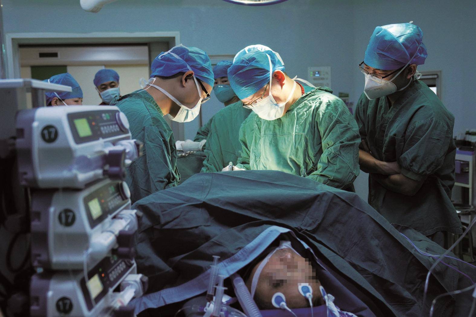 宜昌同时开展首例肝、肾移植手术