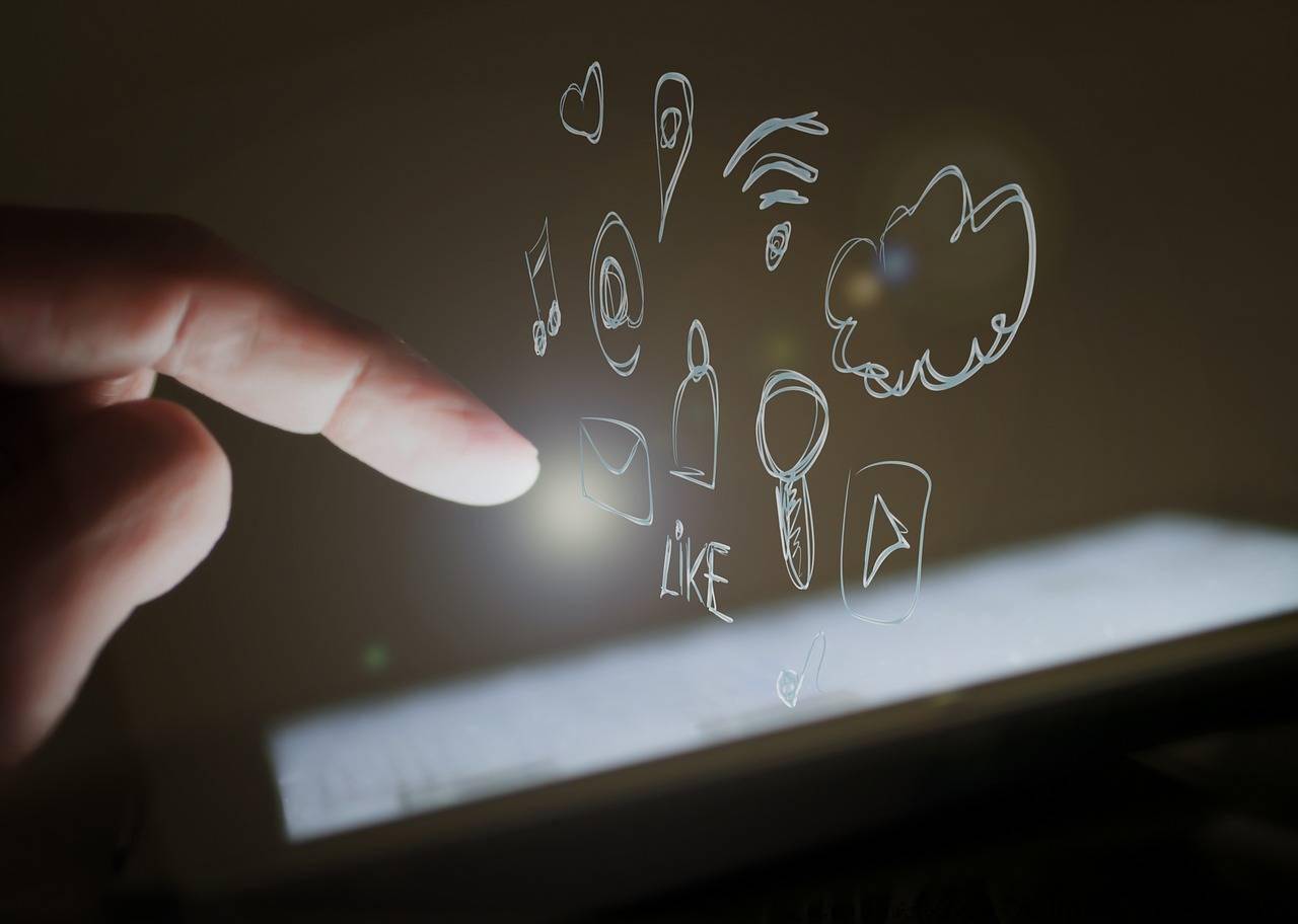 抖音不弃社交梦,背靠6亿日活上线桌面聊天软件_视频_用户_朋友