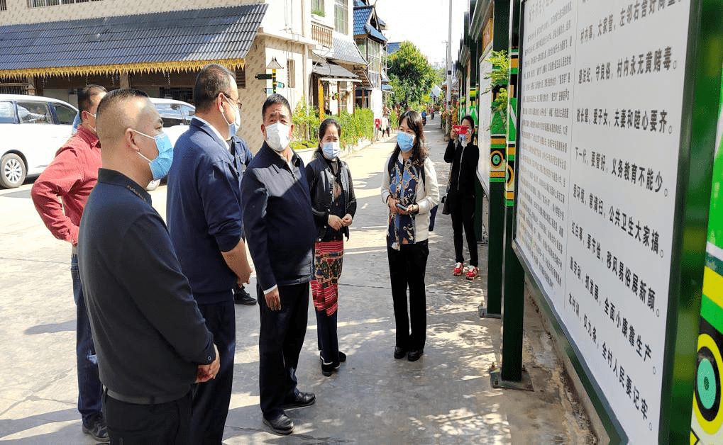 省计生协常务副会长李善荣一行到我州开展党的二十大