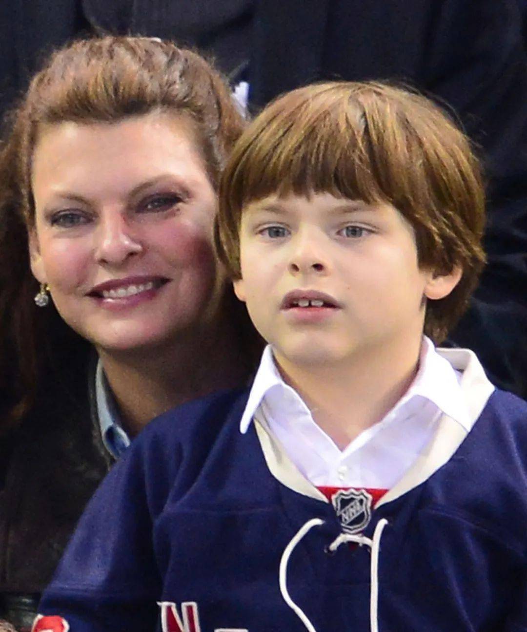 linda evangelista 的儿子是开云集团继承人!_父亲_pinault_孩子